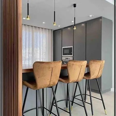 Creekville Penthouse Swieqi 아파트