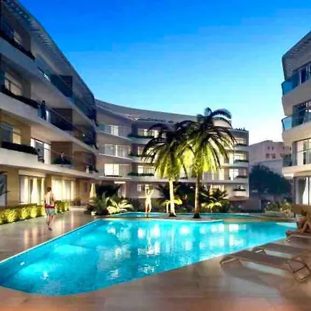 Creekville Penthouse Swieqi 아파트 Is-Swieqi