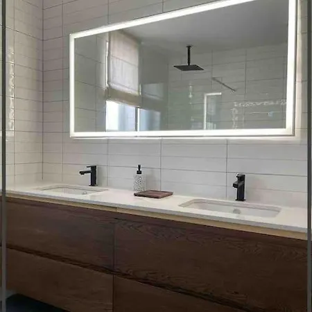 Creekville Penthouse Swieqi 아파트 Is-Swieqi